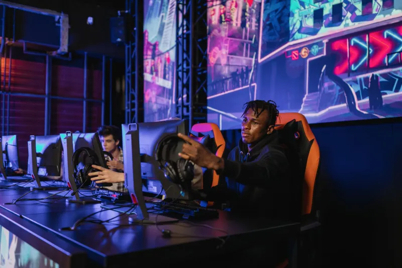 Playing Down to Level Up: What Smurfing Actually Teaches You About Your Own Game